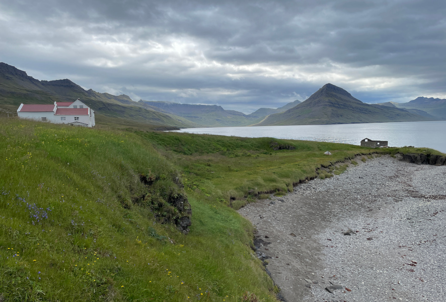 Drög að ályktunum aðalfundar NAUST 2025 nattaust.is